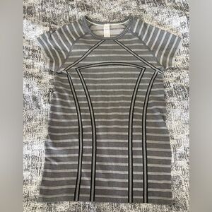 Ivivva by Lululemon Girls Athletic Shirt Size 12